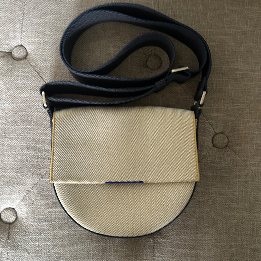 Rothy’s Saddle Bag